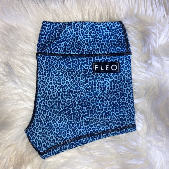 FLEO HTF Rawr 🐾 GWPL Collab Blue Cheetah Shorts M - Picture 10 of 10